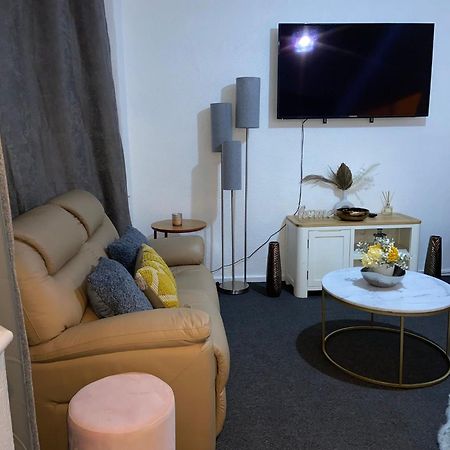Handsworth Home - 2 Bedroomed Sheffield Dış mekan fotoğraf